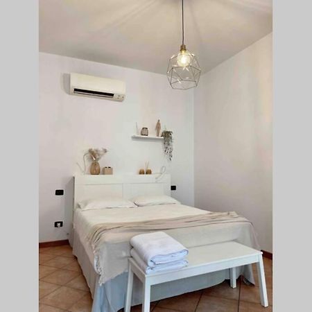 UNCONVENTIONAL APARTMENT: centro storico con bici Mantova Esterno foto